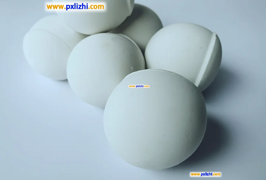 Grinding ceramic balls