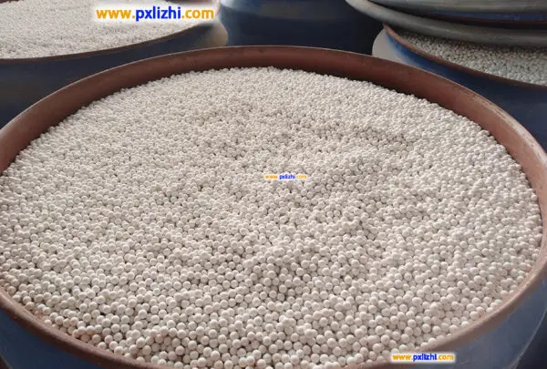 China ceramic ball catalyst