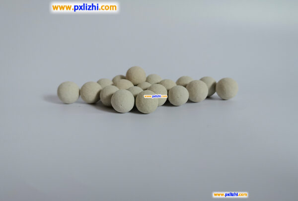 Inert porcelain balls