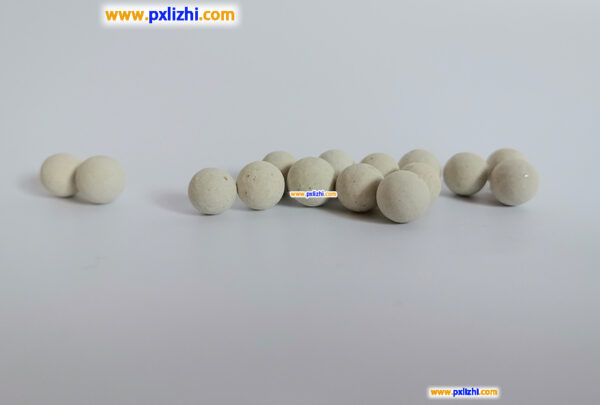 How to choose inert ceramic ball？